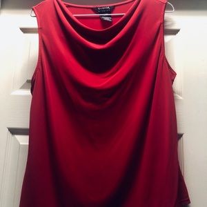 Ladies Sleeveless Blouse